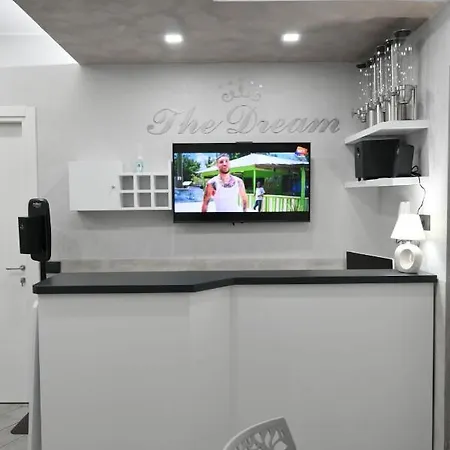 The Dream Bed & Breakfast 4*